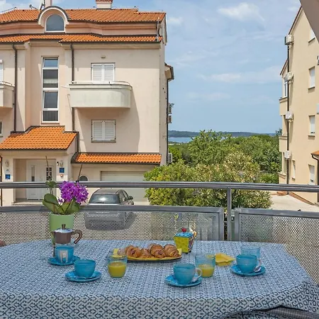 Apartment Blue Water Pula